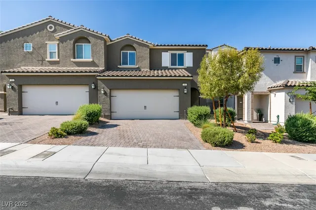 $1,929 | 301 Rain Quail Way, Henderson, NV 89012