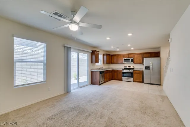 $1,929 | 301 Rain Quail Way, Henderson, NV 89012