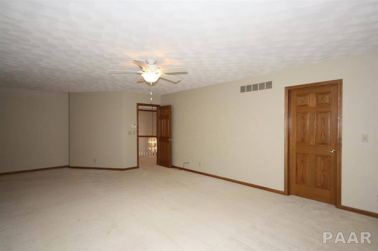 11702 Strathmoore Court Dunlap, IL 61525 - Photo 19 of 36 Gallery Image 19