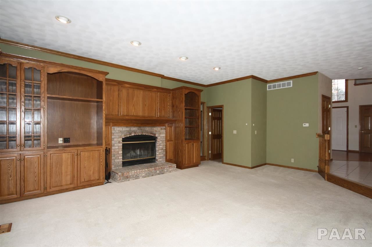 11702 Strathmoore Court Dunlap, IL 61525 - Photo 8 of 36 Gallery Image 8