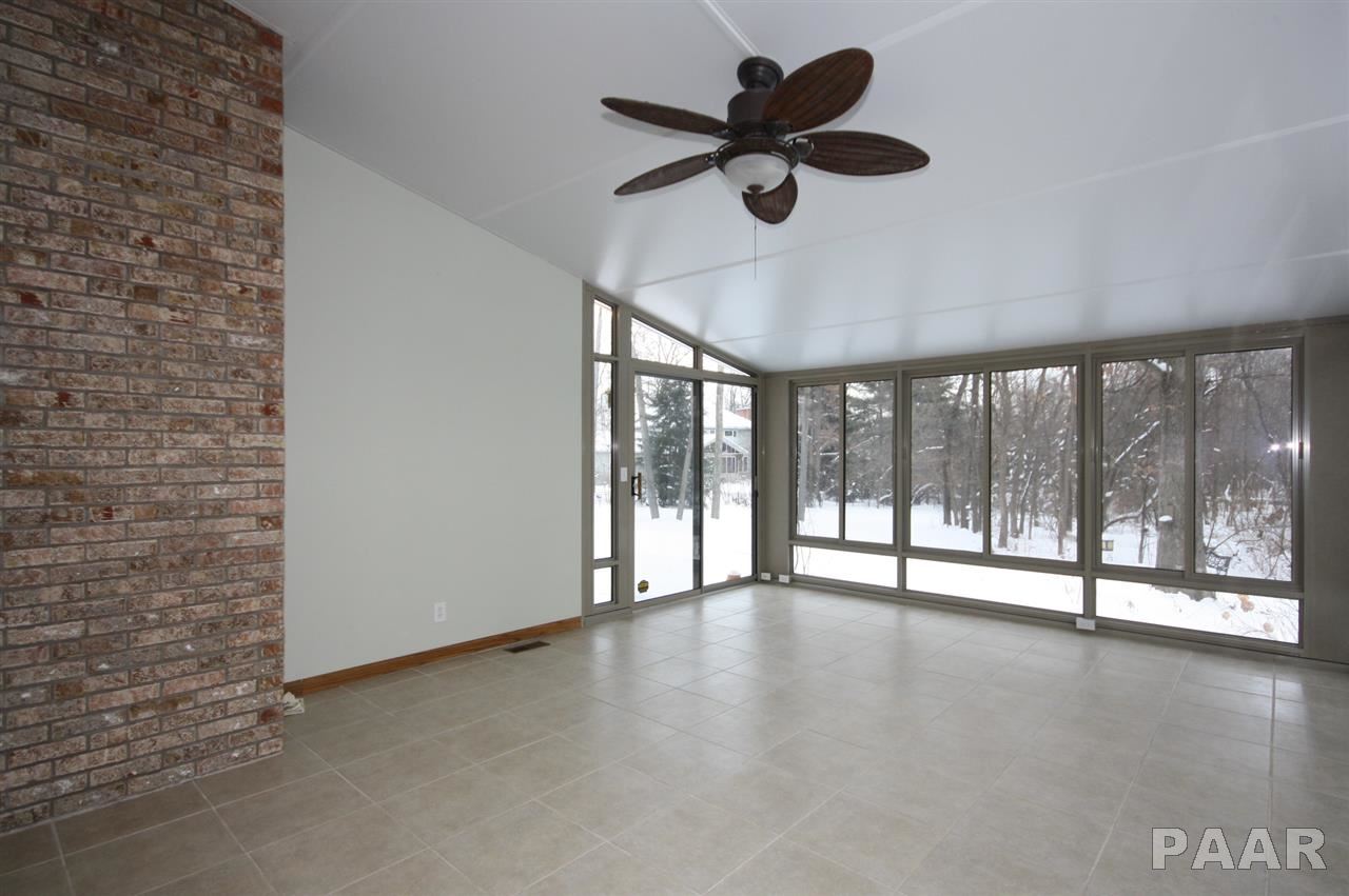 11702 Strathmoore Court Dunlap, IL 61525 - Photo 9 of 36 Gallery Image 9
