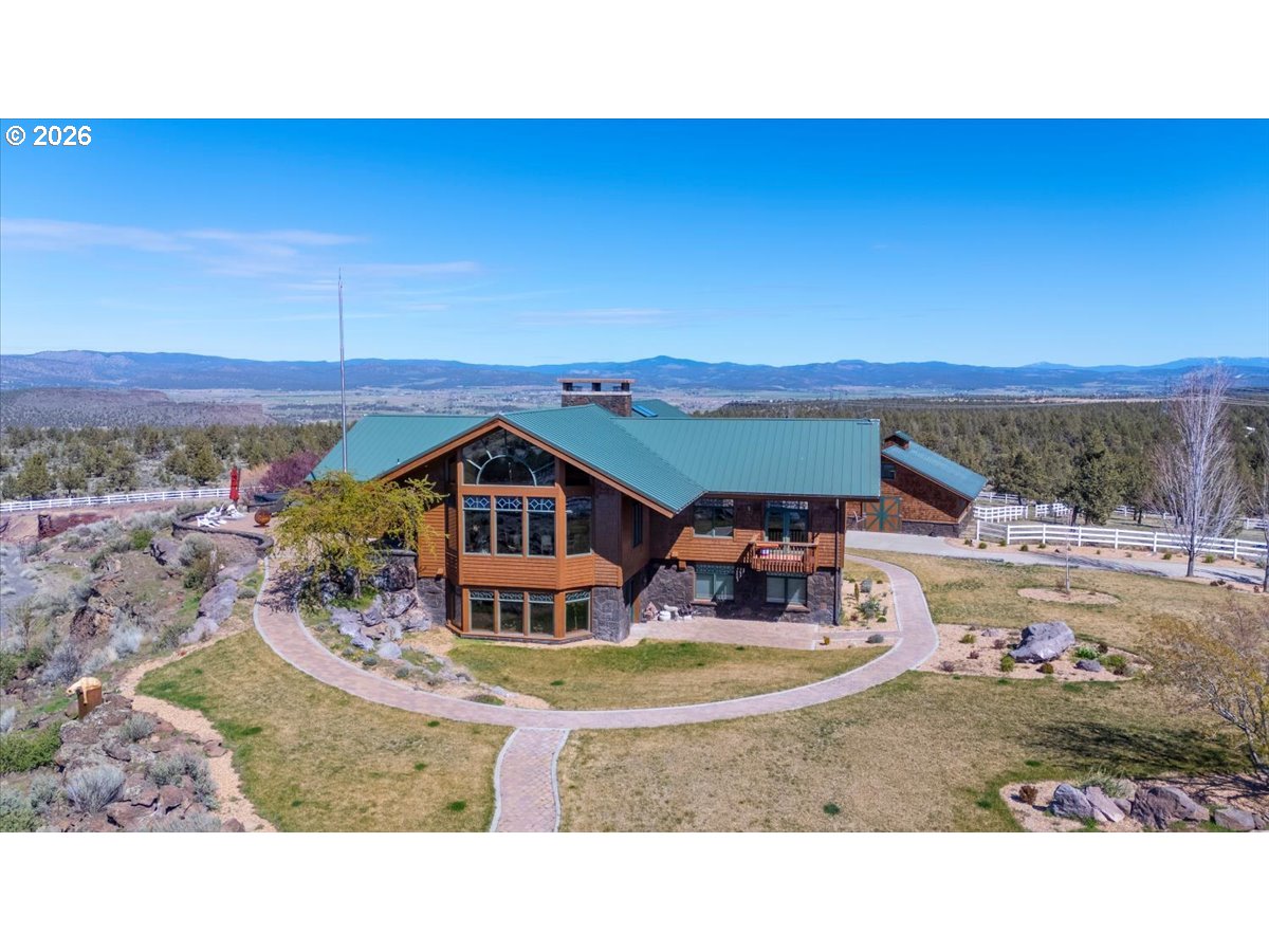 1299 Northwest McDaniel Road Powell Butte, OR 97753 - Photo 3 of 48