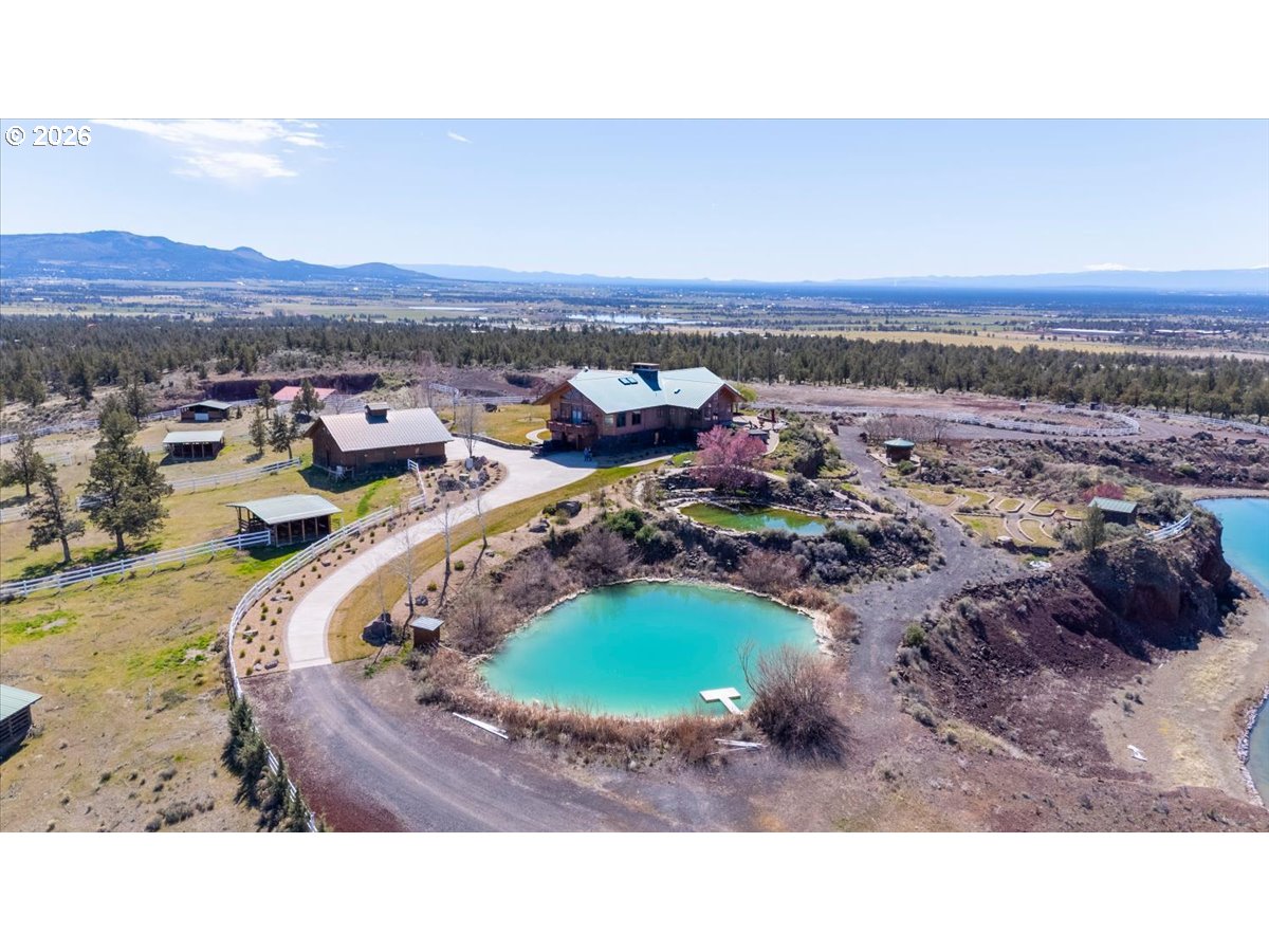 1299 Northwest McDaniel Road Powell Butte, OR 97753 - Photo 37 of 48