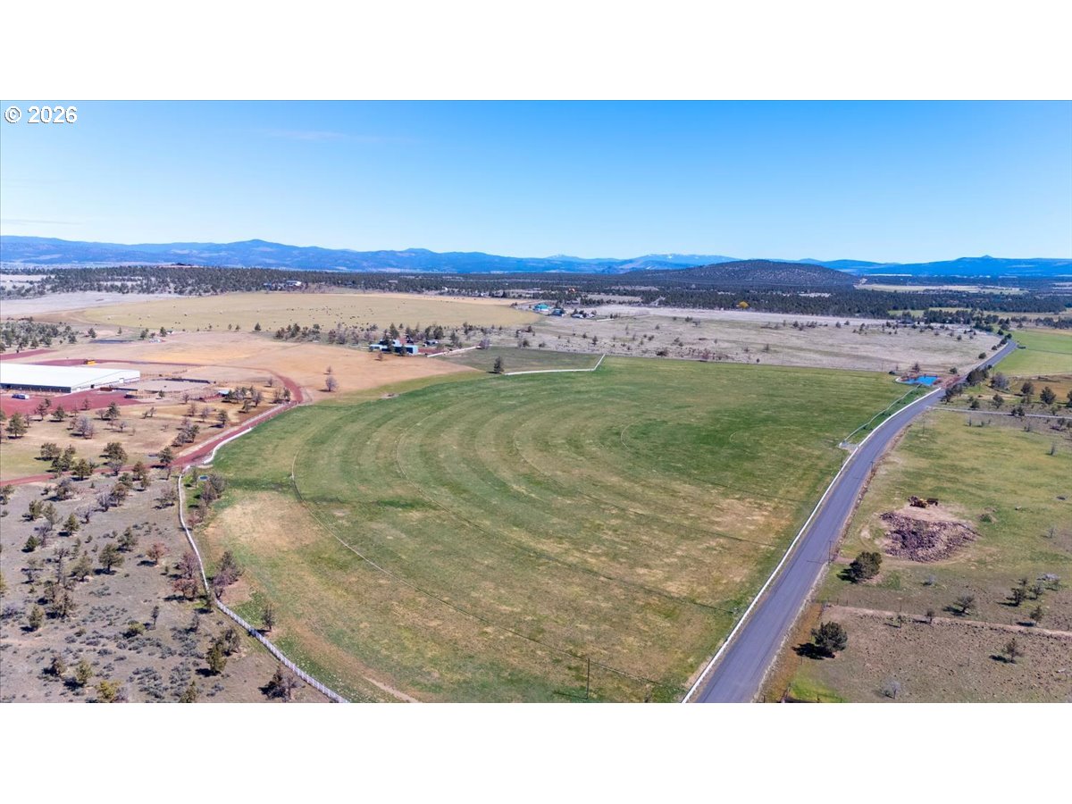 1299 Northwest McDaniel Road Powell Butte, OR 97753 - Photo 40 of 48