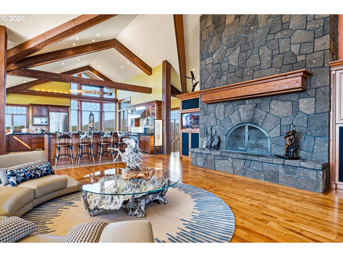 1299 Northwest McDaniel Road Powell Butte, OR 97753 - Photo 7 of 48