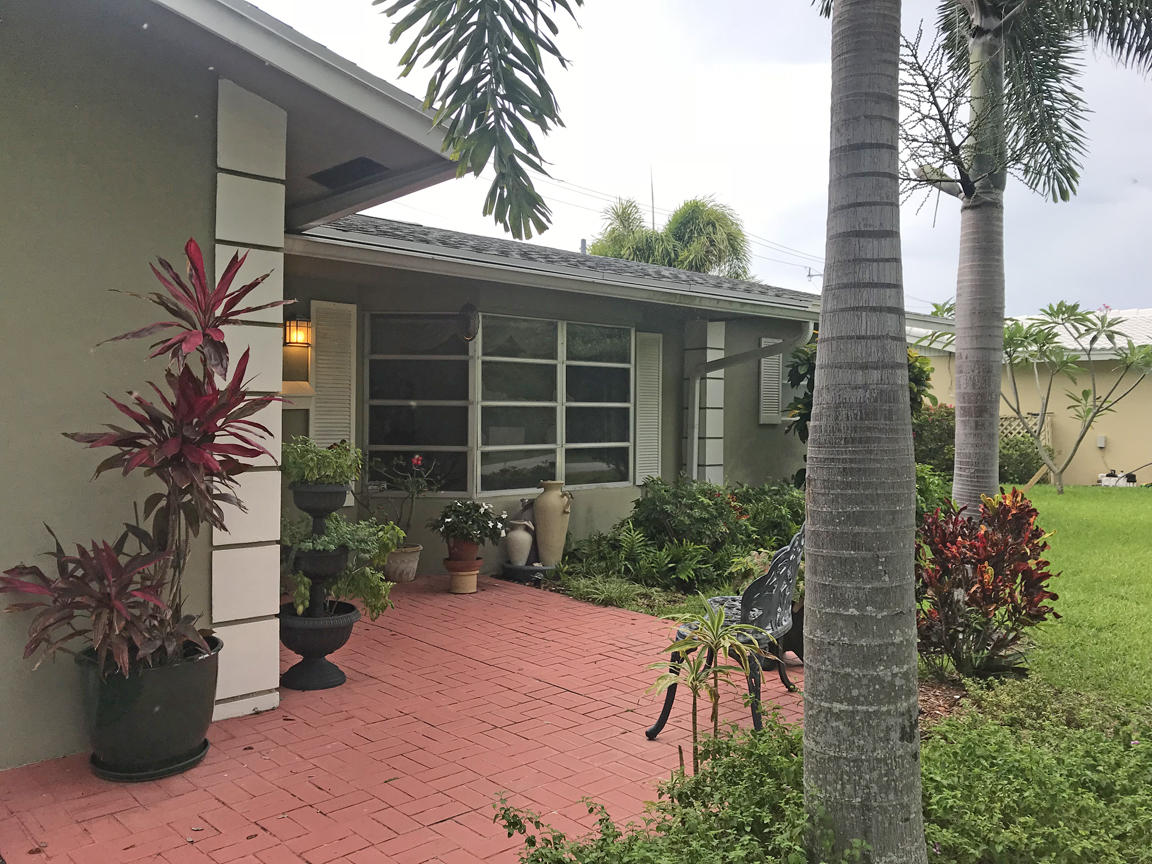 1450 Northwest 4th Court Boca Raton, FL 33432 - Photo 2 of 18 IMG_5658B