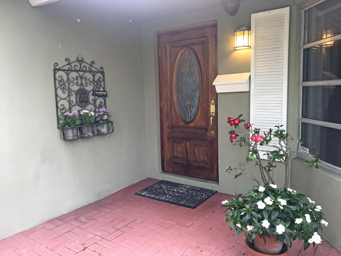 1450 Northwest 4th Court Boca Raton, FL 33432 - Photo 3 of 18 IMG_5660B