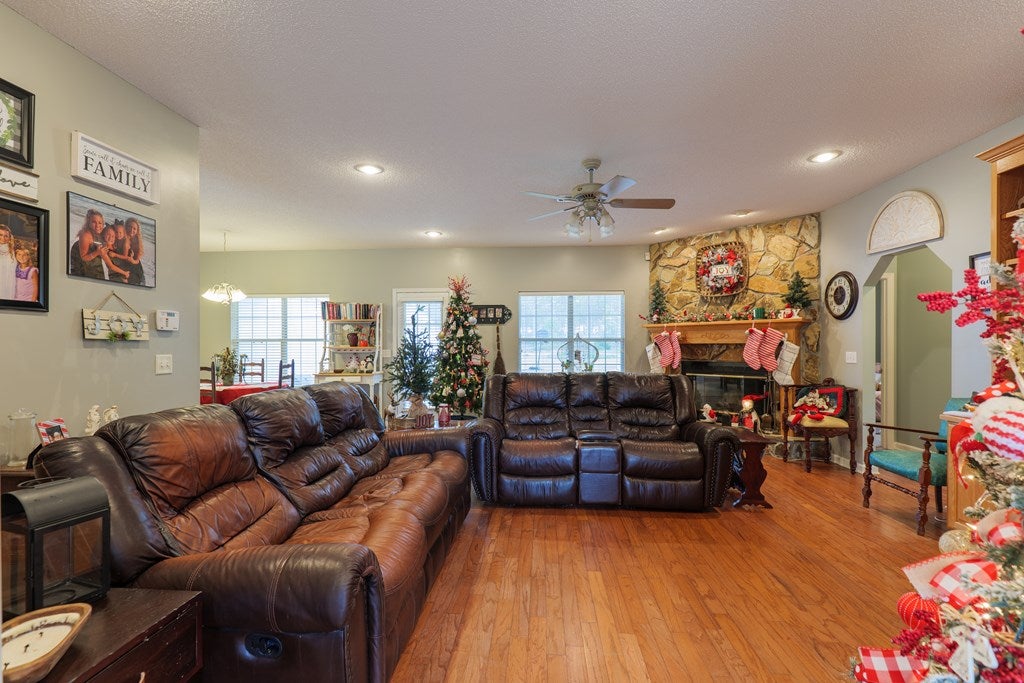 7694 Old Coffee Road Hahira, GA 31632 - Photo 9 of 41 Gallery Image 9