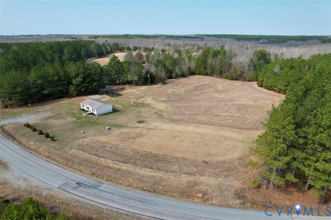 1225 Beech Forest Road Kenbridge, VA 23944 - Photo 25 of 33 a view of a dry yard with wooden fence