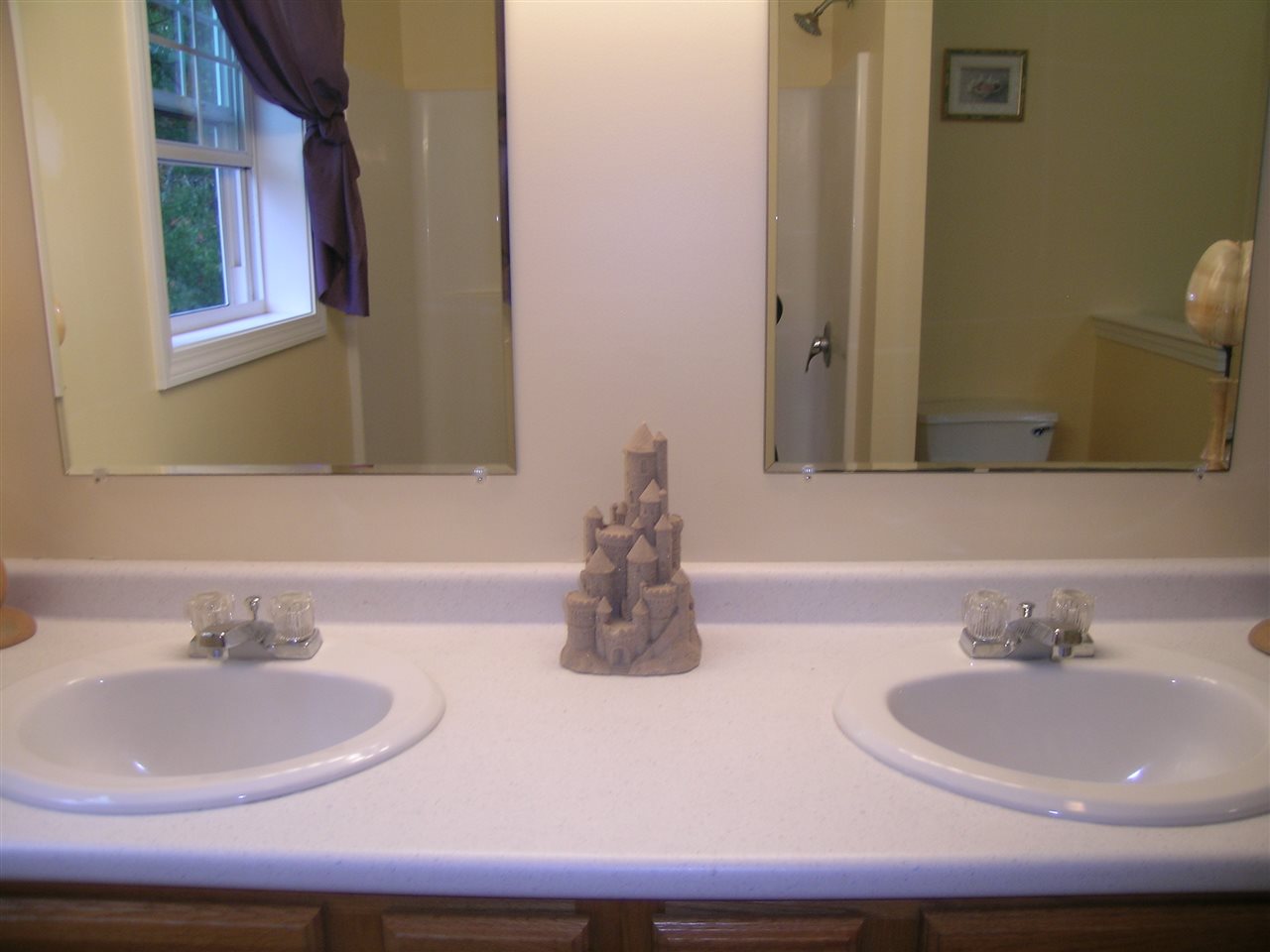 27 Fletcher Road Windham, NH 03087 - Photo 14 of 32