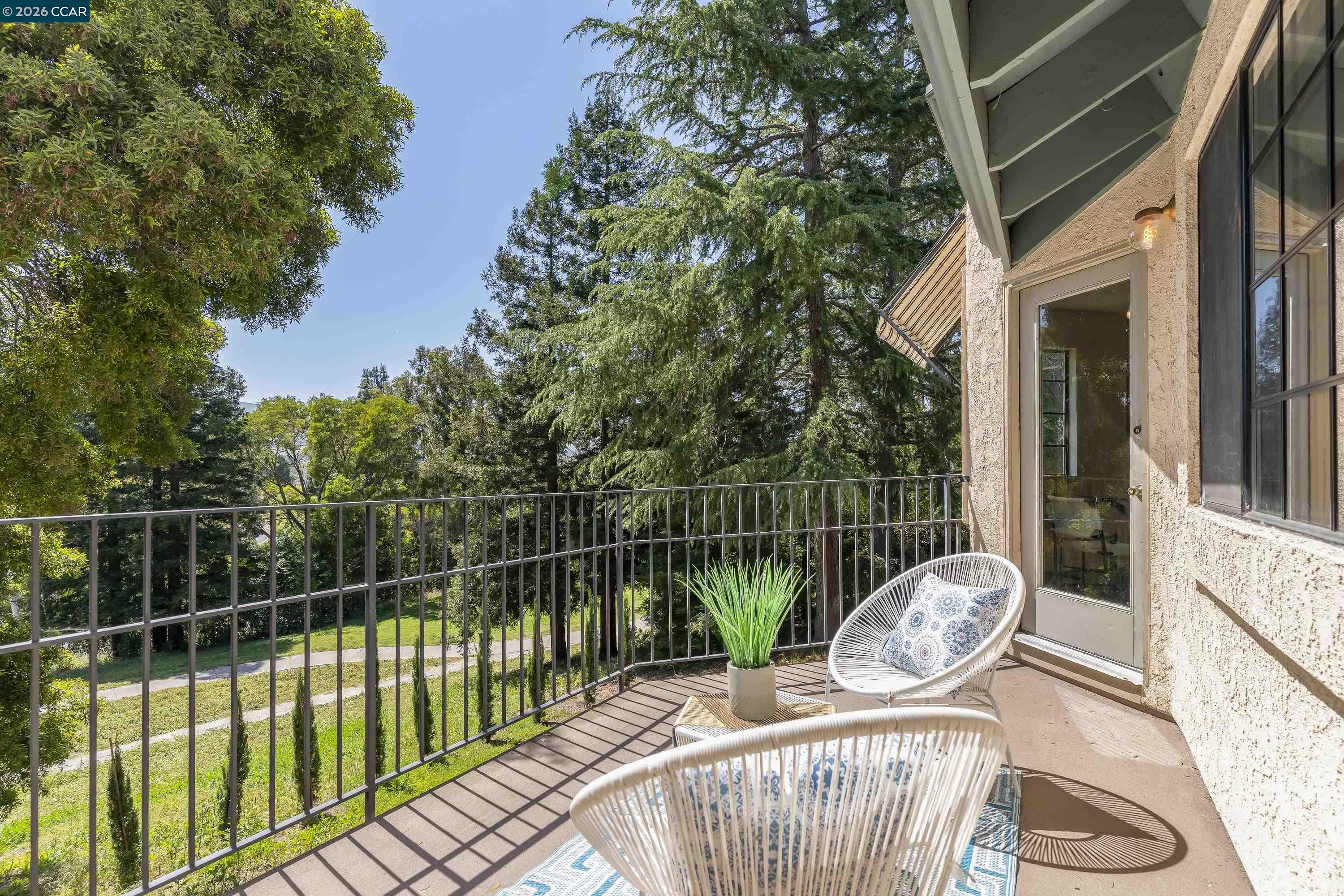 246 Canyon Woods Way, Unit C San Ramon, CA 94582 - Photo 36 of 99