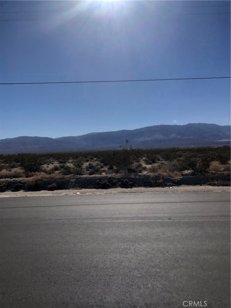 36222 Rabbit Springs Road Lucerne Valley, CA 92356 - Photo 7 of 8 a view of a lake