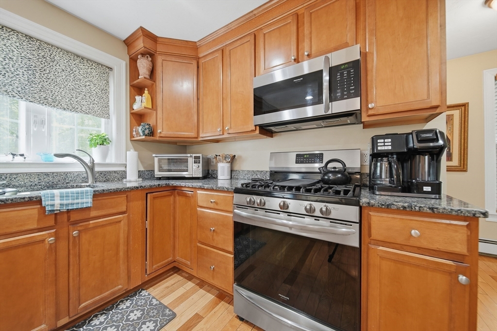 8 Pilgrim Street, Unit 9 North Reading, MA 01864 - Photo 13 of 42