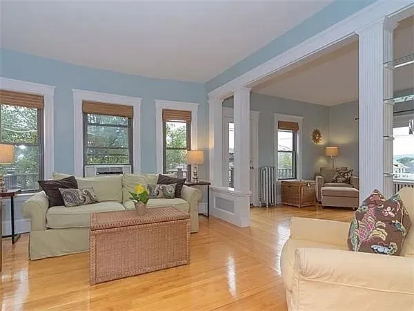 $4,390 | 33 Chetwynd Road, Unit 2, Somerville, MA 02144