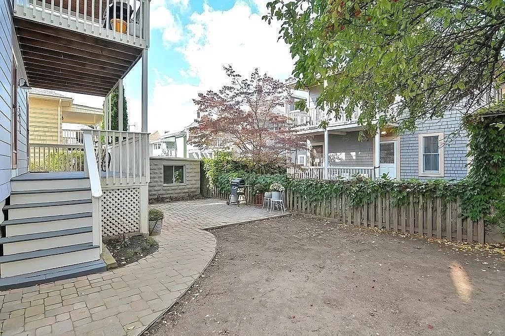 33 Chetwynd Road, Unit 2 Somerville, MA 02144 - Photo 11 of 11