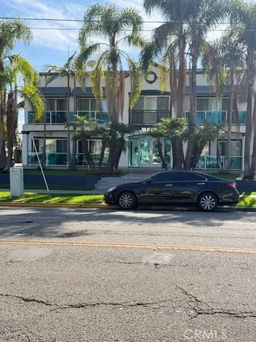 $2,600 | 2230 East Ocean Boulevard, Unit 9, Long Beach, CA 90803