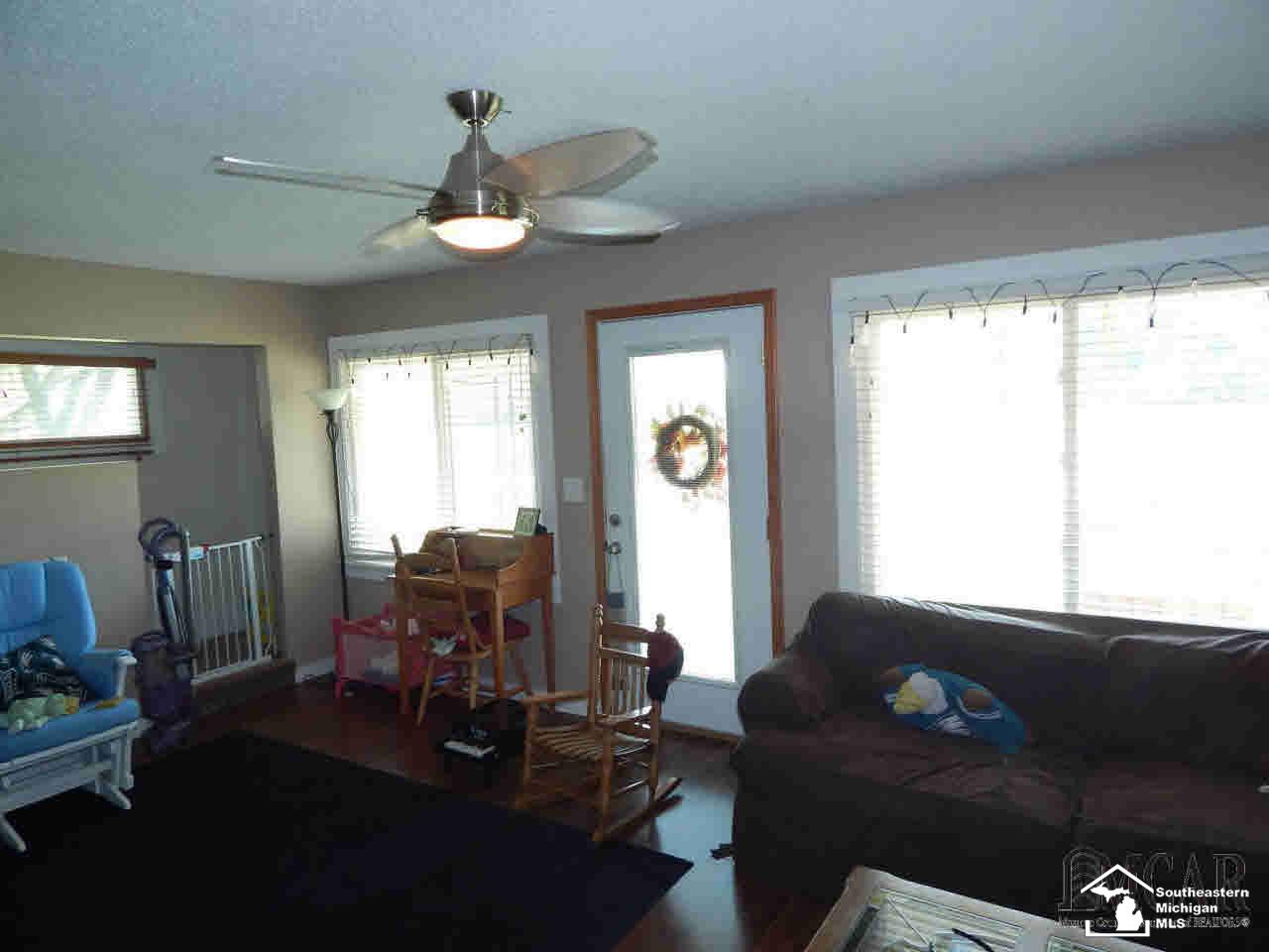 2432 East Sterns Road Erie, MI 48133 - Photo 2 of 15