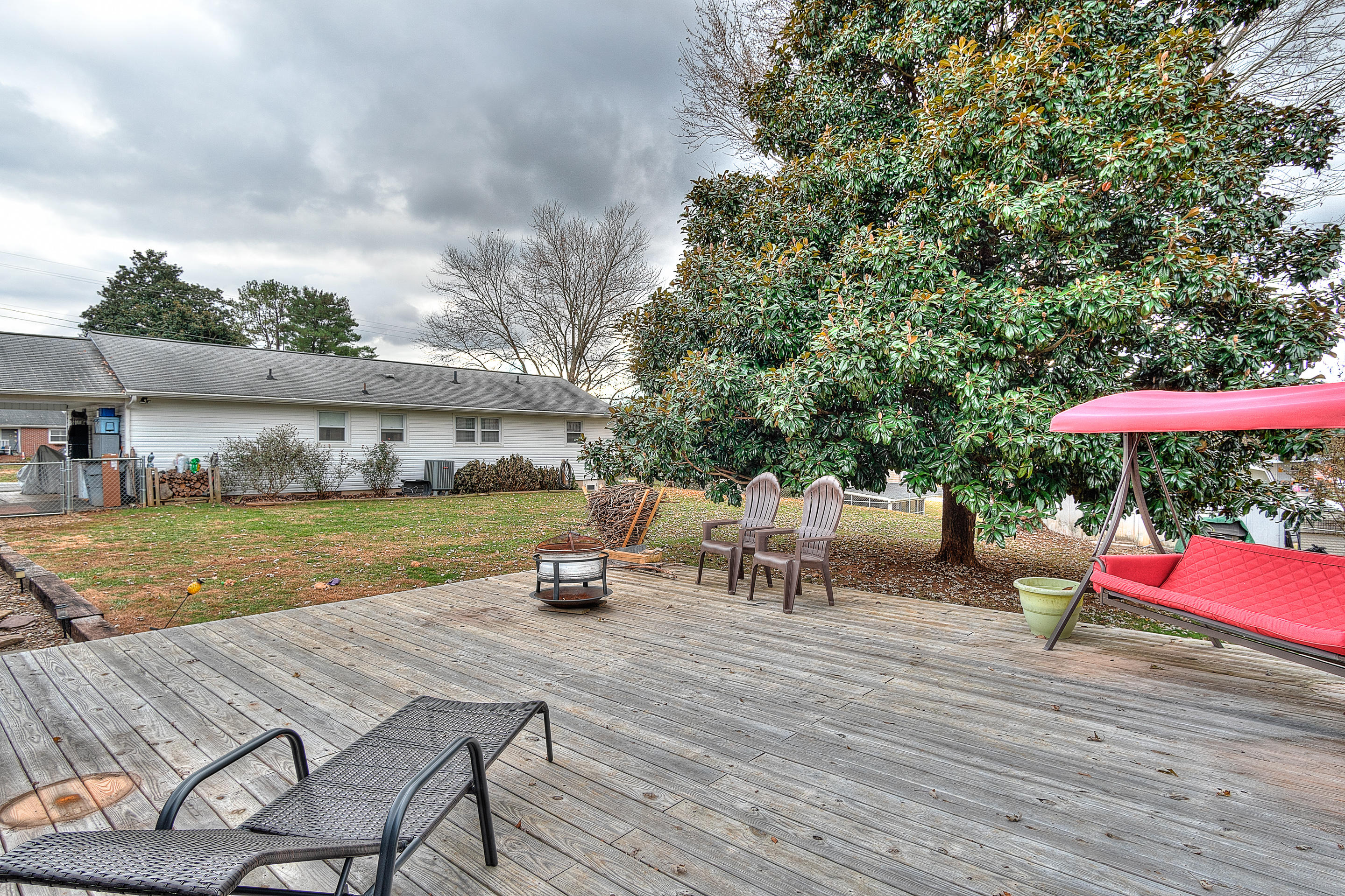 214 Hemlock Road Bristol, TN 37620 - Photo 29 of 31 exterior_mls-7