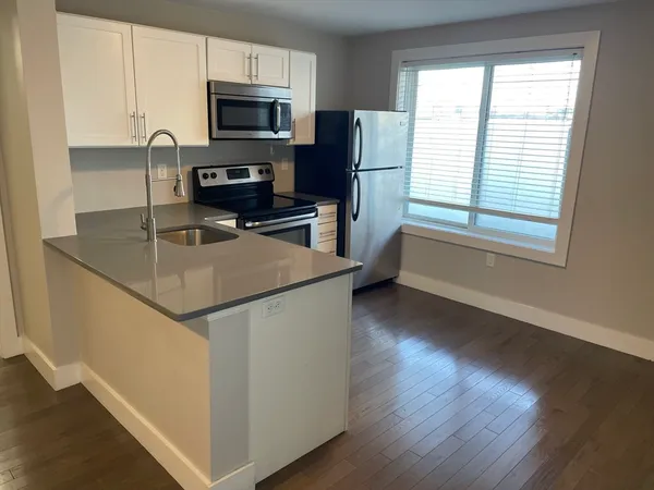 $3,600 | 543 Dorchester Avenue, Unit 1, Boston, MA 02127