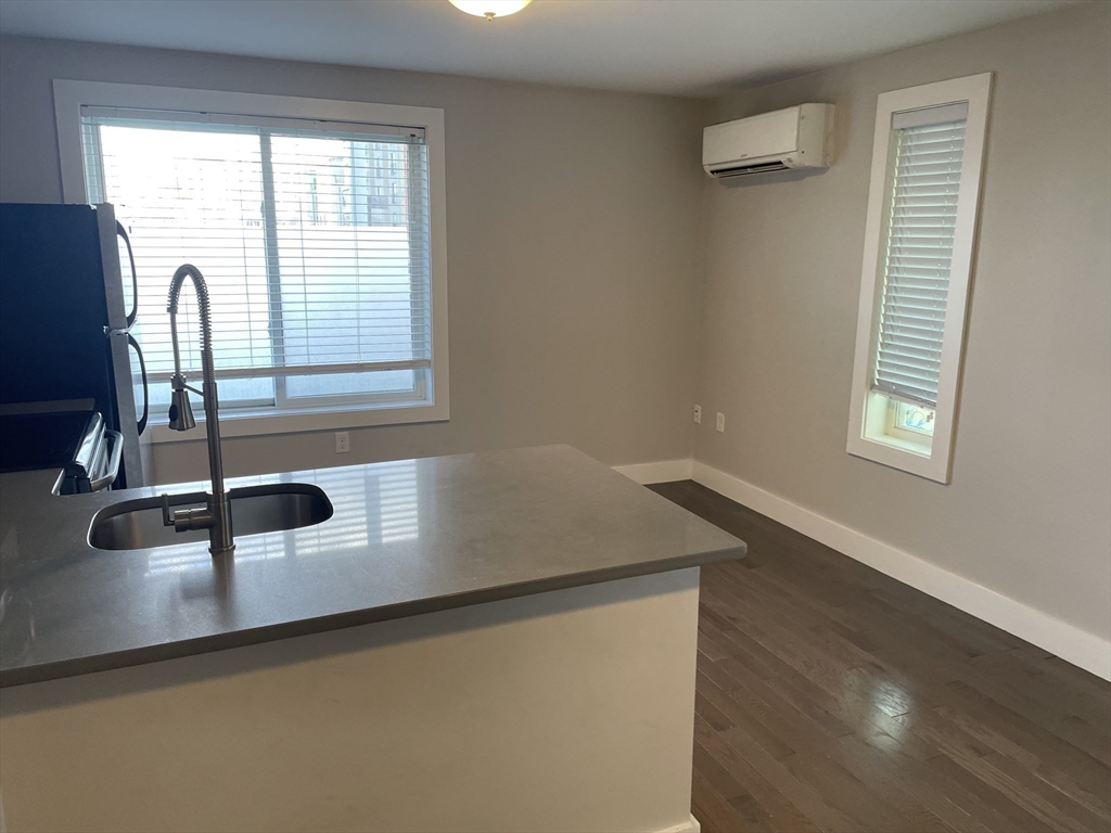 543 Dorchester Avenue, Unit 1 Boston, MA 02127 - Photo 4 of 9