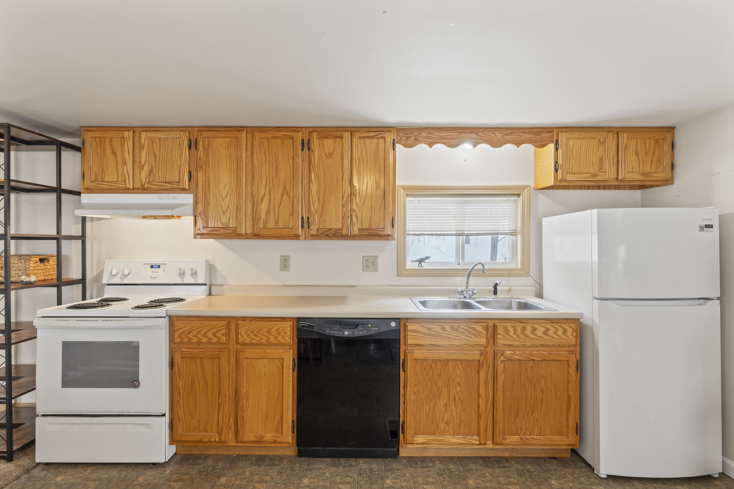 3 Cross Street Augusta, ME 04330 - Photo 11 of 28 3 Cross St_109