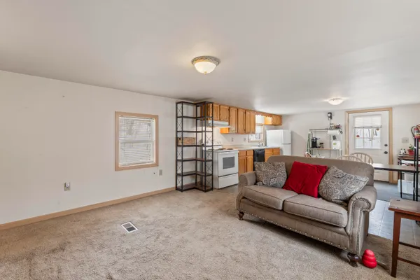 $165,000 | 3 Cross Street, Augusta, ME 04330