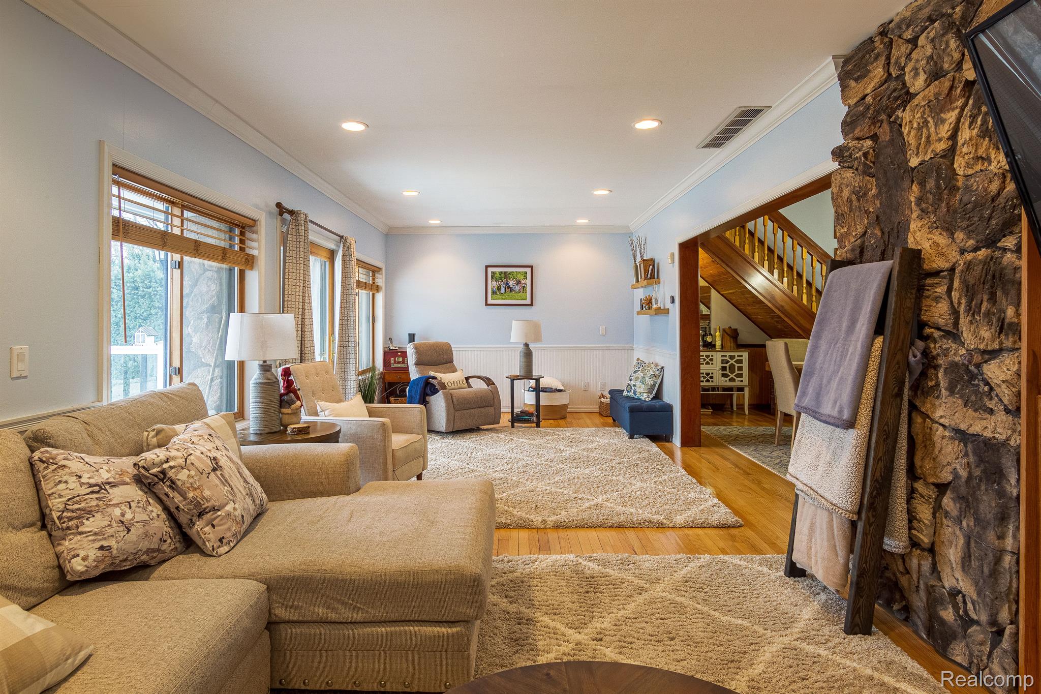3432 Rush Lake Road Pinckney, MI 48169 - Photo 3 of 20 Gallery Image 3
