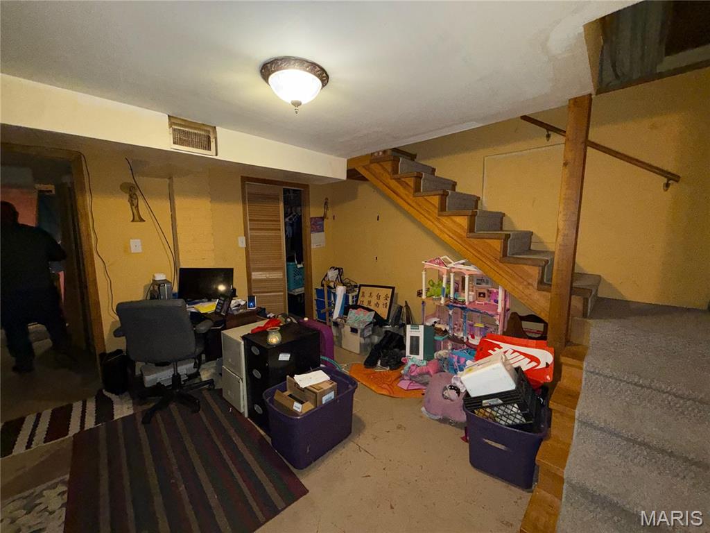 2129 Logan Street Murphysboro, IL 62966 - Photo 24 of 95