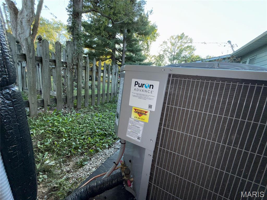 2129 Logan Street Murphysboro, IL 62966 - Photo 86 of 95