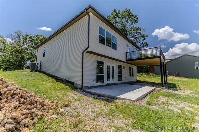 $589,000 | 312 Woodland Point, Linn Creek, MO 65052