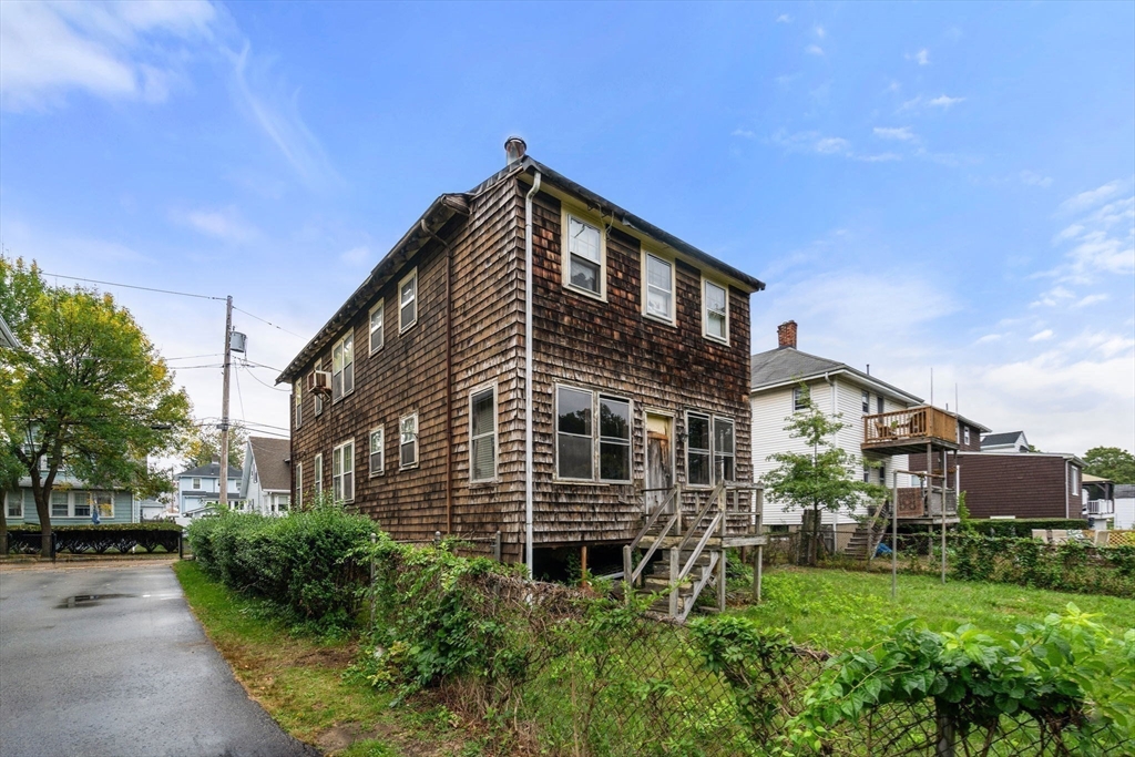 35 Estabrook Road Quincy, MA 02170 - Photo 13 of 14 Gallery Image 13