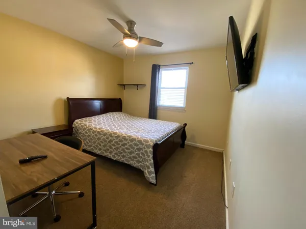 $1,500 | 7416 Rhondda Drive, Unit A, Lorton, VA 22079