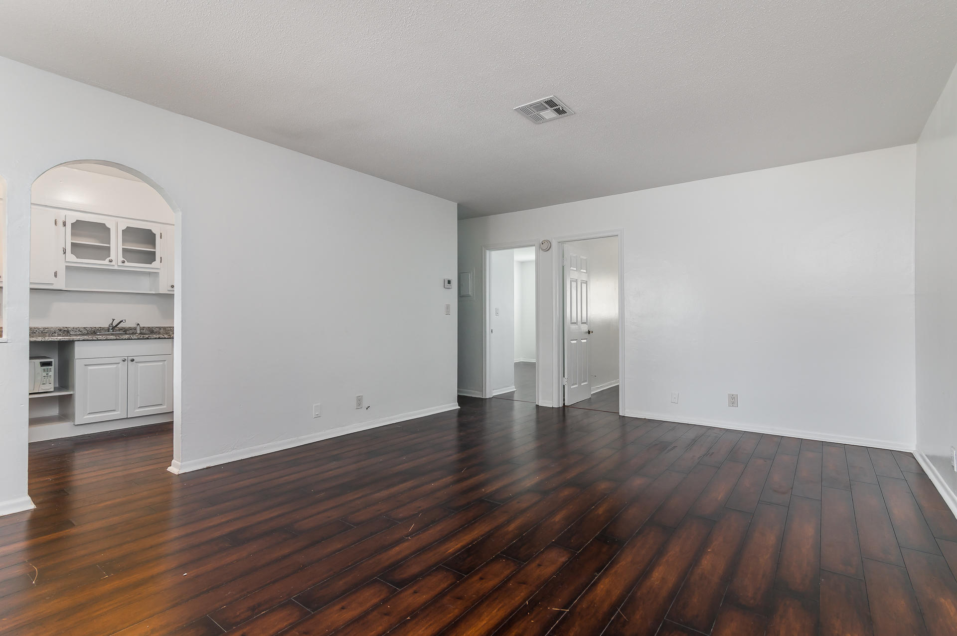 260 Northwest 19th Street, Unit 260 Boca Raton, FL 33432 - Photo 6 of 13 living room