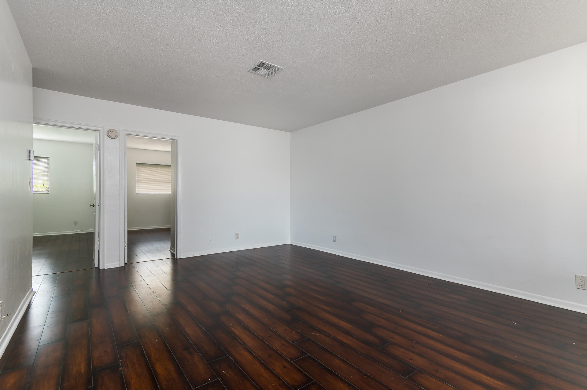 260 Northwest 19th Street, Unit 260 Boca Raton, FL 33432 - Photo 7 of 13 living room
