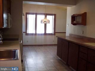 413 Parham Road Springfield, PA 19064 - Photo 3 of 6