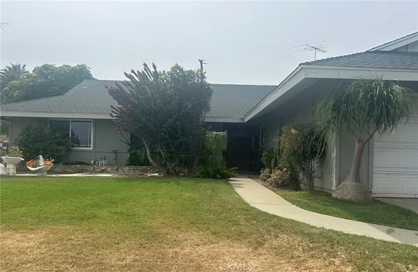$649,999 | 5210 Dresden Place, Riverside, CA 92505