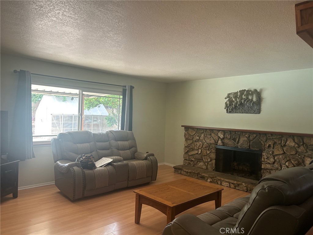 5210 Dresden Place Riverside, CA 92505 - Photo 12 of 23