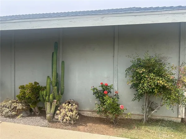 $649,999 | 5210 Dresden Place, Riverside, CA 92505