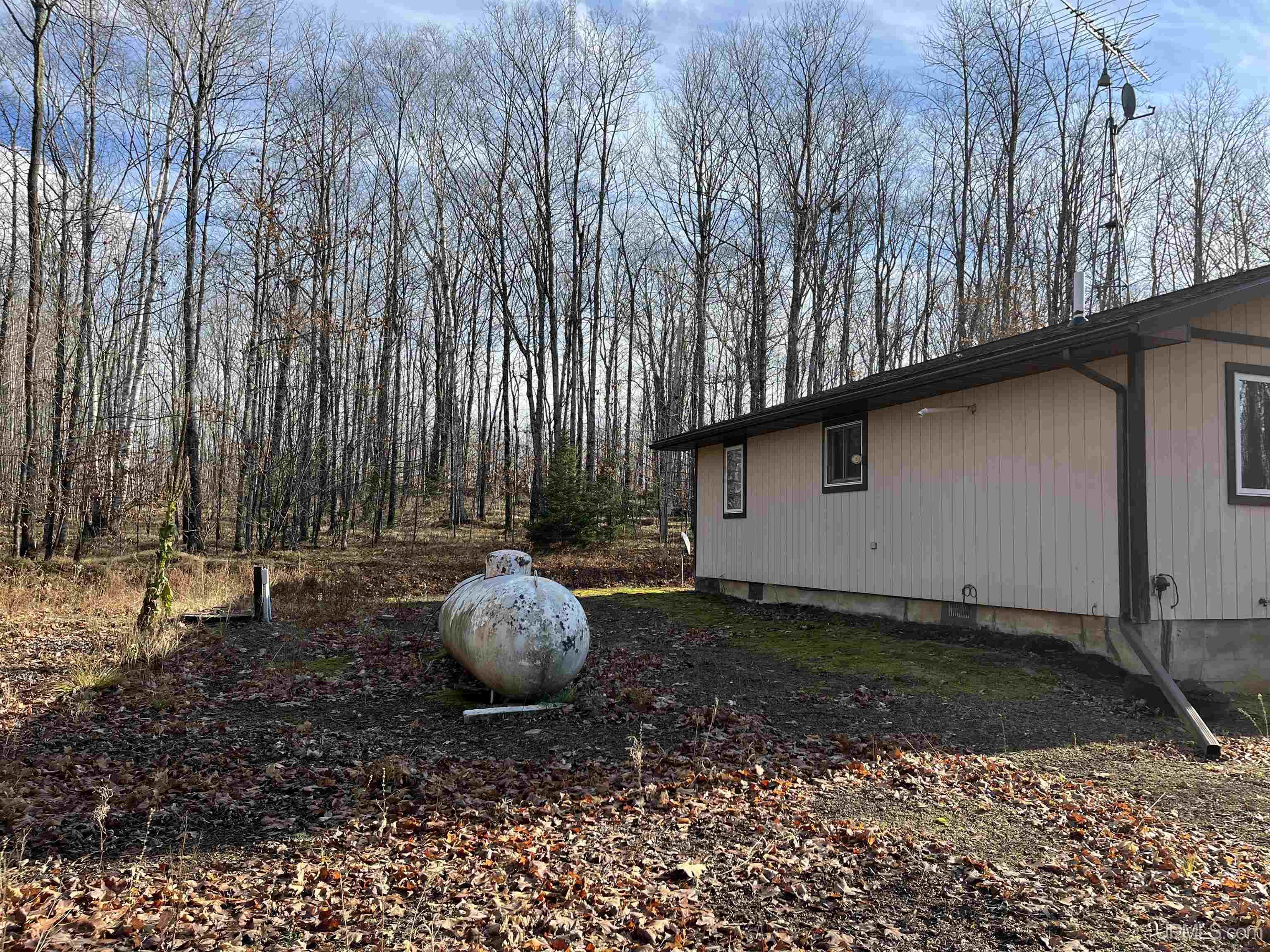 5129 Bessie Babbit Road Florence, WI 54121 - Photo 12 of 14 Gallery Image 12