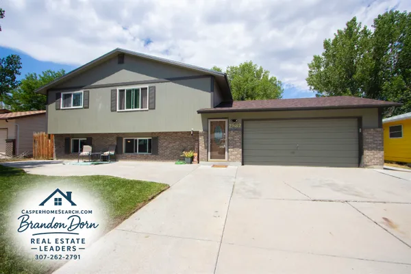 $395,000 | 2882 Chippewa Trail, Casper, WY 82604