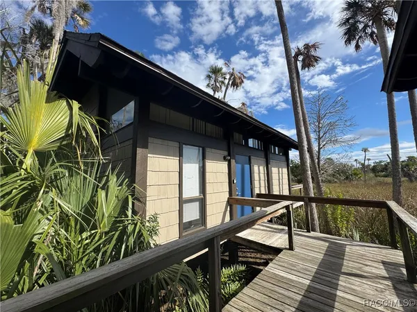 $212,000 | 2649 North Seabreeze Point, Crystal River, FL 34429