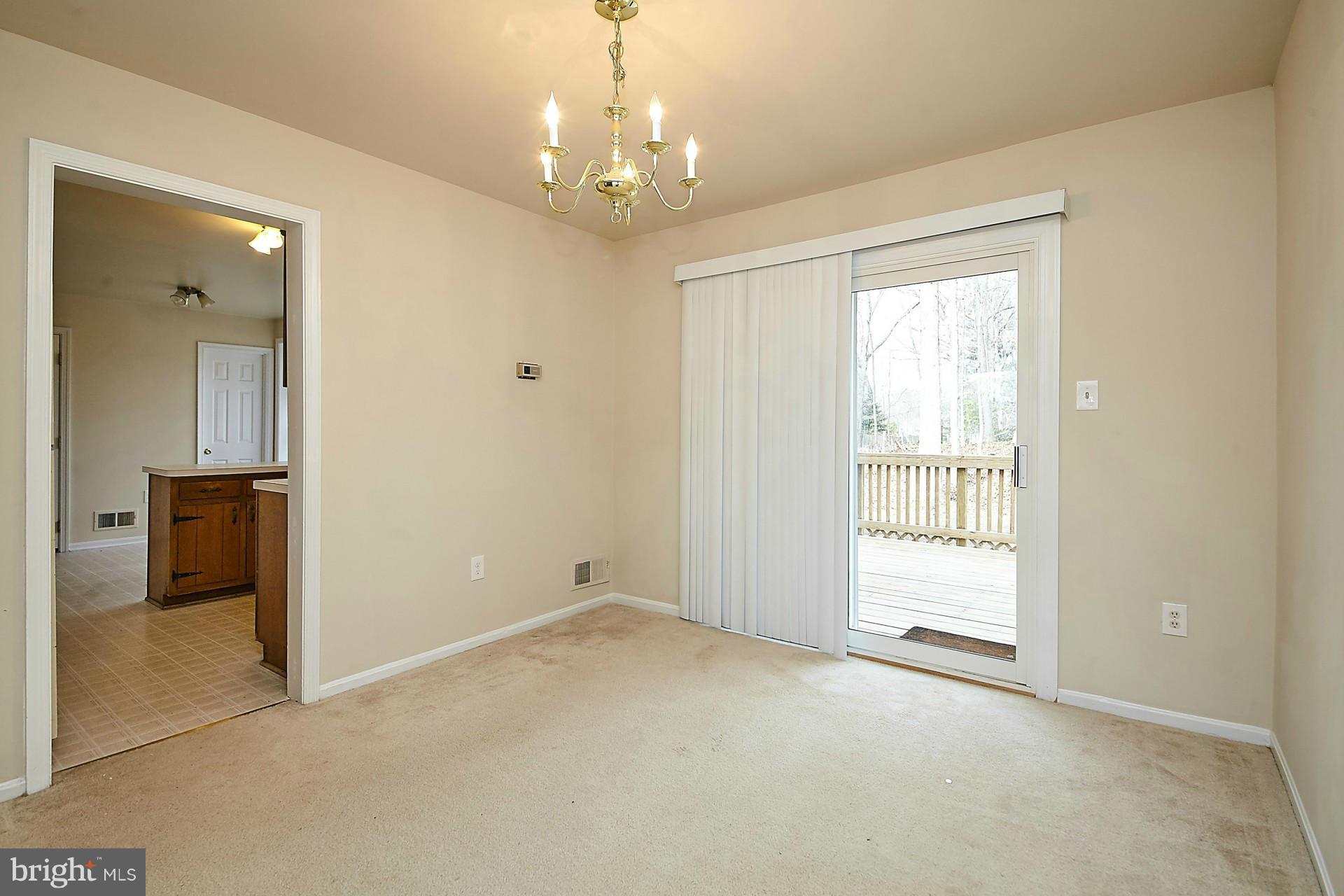 10194 Wavell Road Fairfax, VA 22032 - Photo 14 of 30 Dining Room