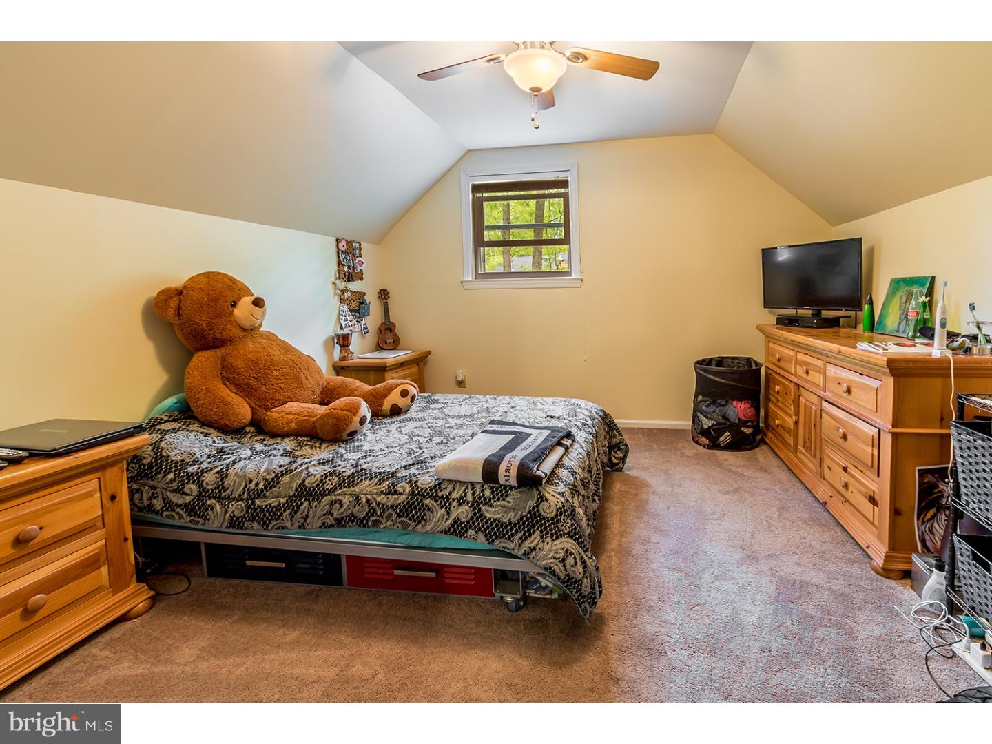 33 Wheatsheaf Road Shamong, NJ 08088 - Photo 12 of 18 Bedroom 3