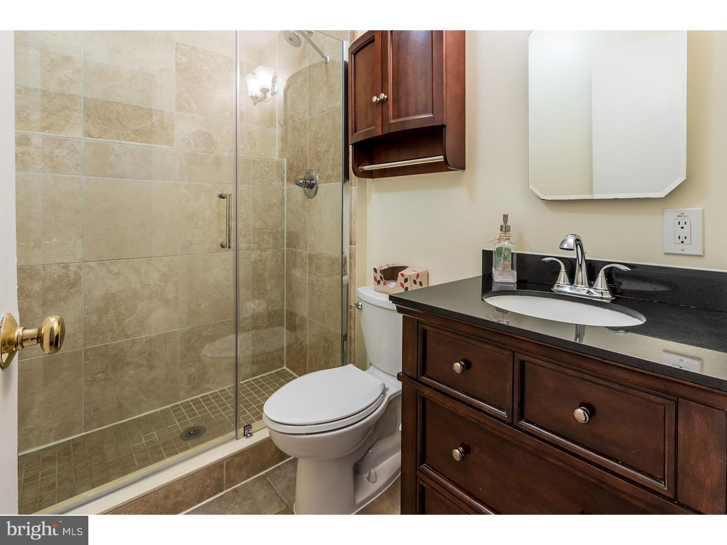 33 Wheatsheaf Road Shamong, NJ 08088 - Photo 15 of 18 Bathroom