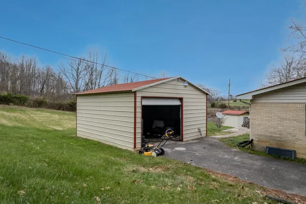 $344,900 | 4009 Gayle Circle, Cookeville, TN 38501