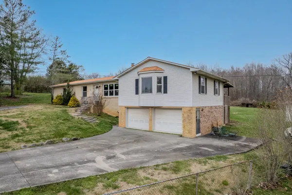 $344,900 | 4009 Gayle Circle, Cookeville, TN 38501