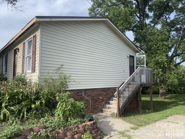 104 Whitley Road Morganton, NC 28655 - Photo 2 of 11