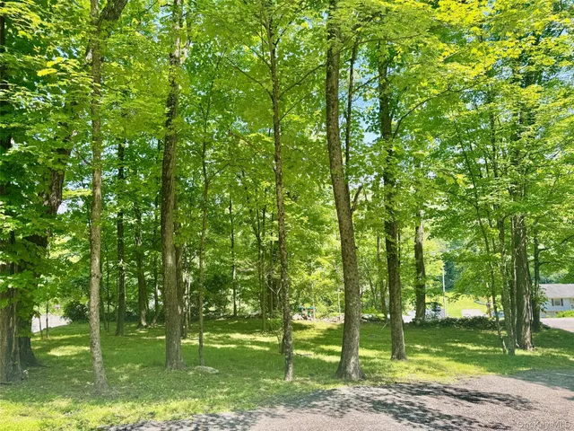 $634,900 | 687 Sprout Brook Road, Putnam Valley, NY 10579