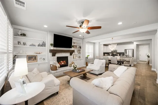 $449,000 | 712 Llano Falls Drive, McKinney, TX 75071