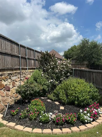 $449,000 | 712 Llano Falls Drive, McKinney, TX 75071
